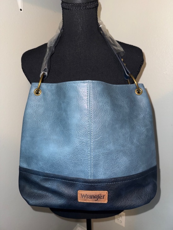 Wrangler Handbags - Wrangler Two-Tone Blue Shoulder Tote